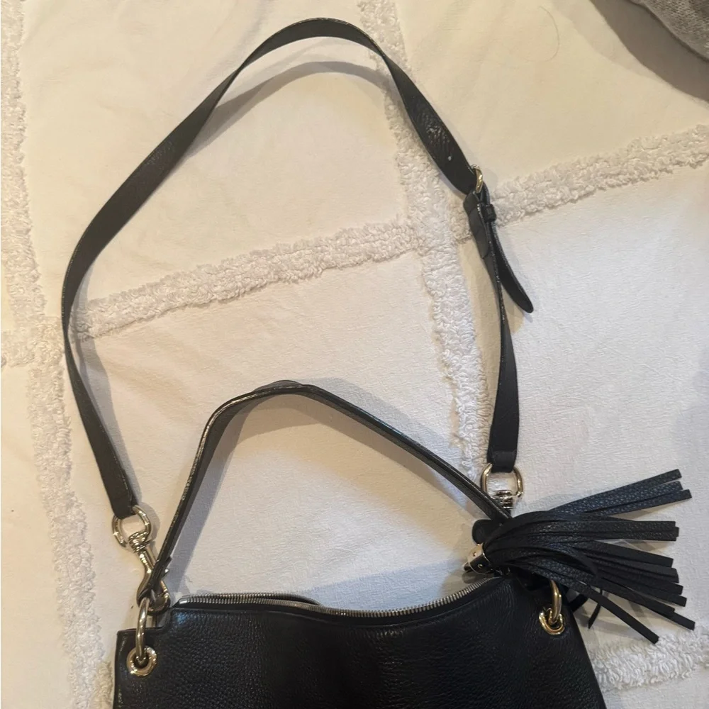 Gucci Black Pebbled Leather Shoulder Bag - Picture 2 of 6